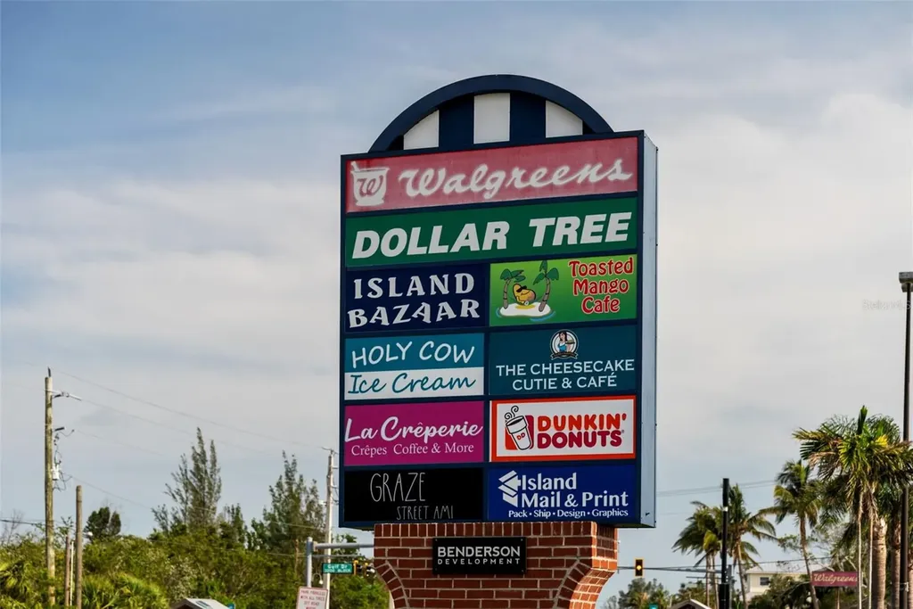 7607 4th Avenue W Bradenton FL 34209