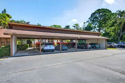 7607 4th Avenue W Bradenton FL 34209