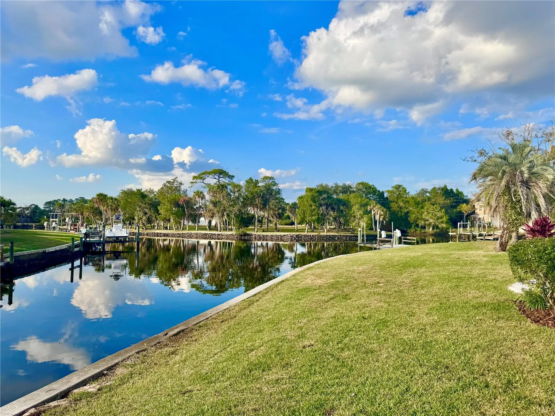 11229 W Bayshore Drive Crystal River FL 34429