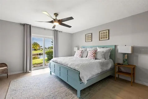 11229 W Bayshore Drive Crystal River FL 34429