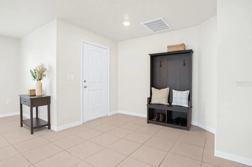1621 Orne Street Mascotte FL 34753