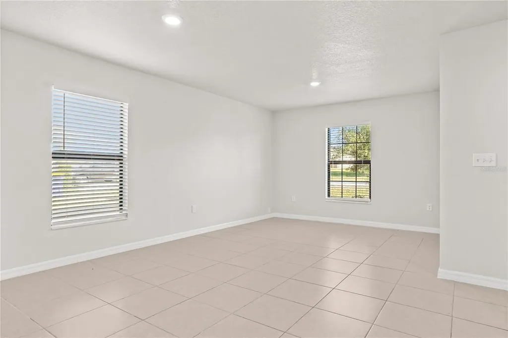 1621 Orne Street Mascotte FL 34753