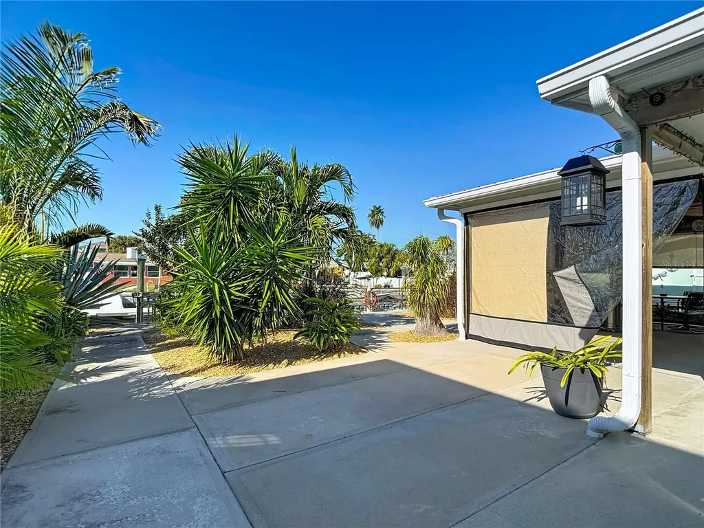 13607 Frances Avenue Hudson FL 34667