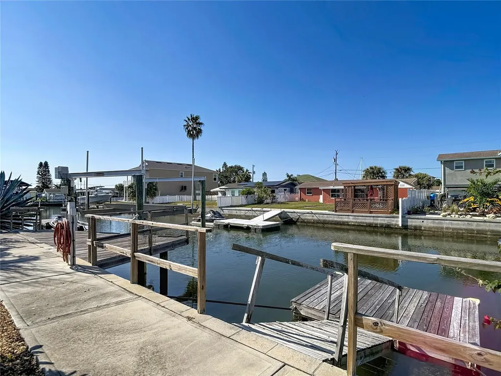 13607 Frances Avenue Hudson FL 34667
