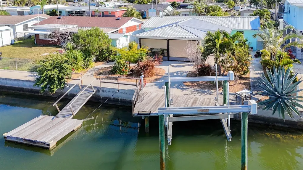 13607 Frances Avenue Hudson FL 34667