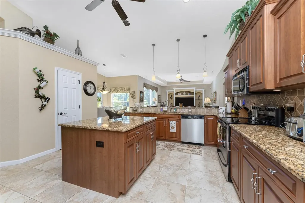 290 Rotonda Boulevard E Rotonda West FL 33947