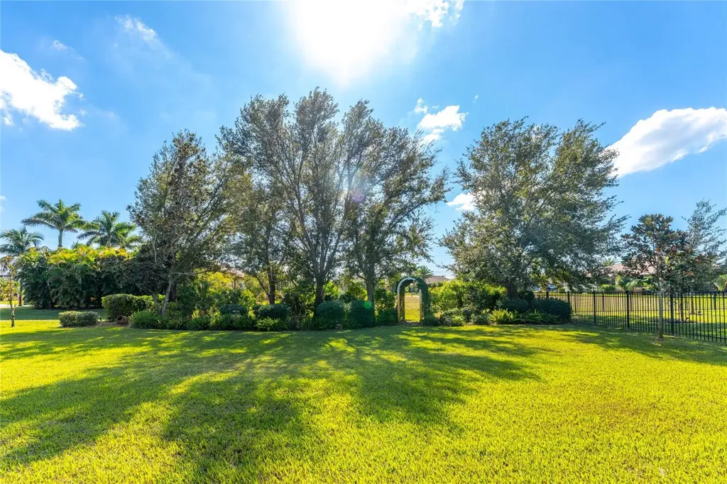 290 Rotonda Boulevard E Rotonda West FL 33947