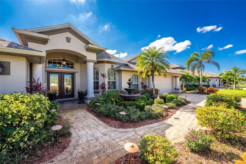 290 Rotonda Boulevard E Rotonda West FL 33947