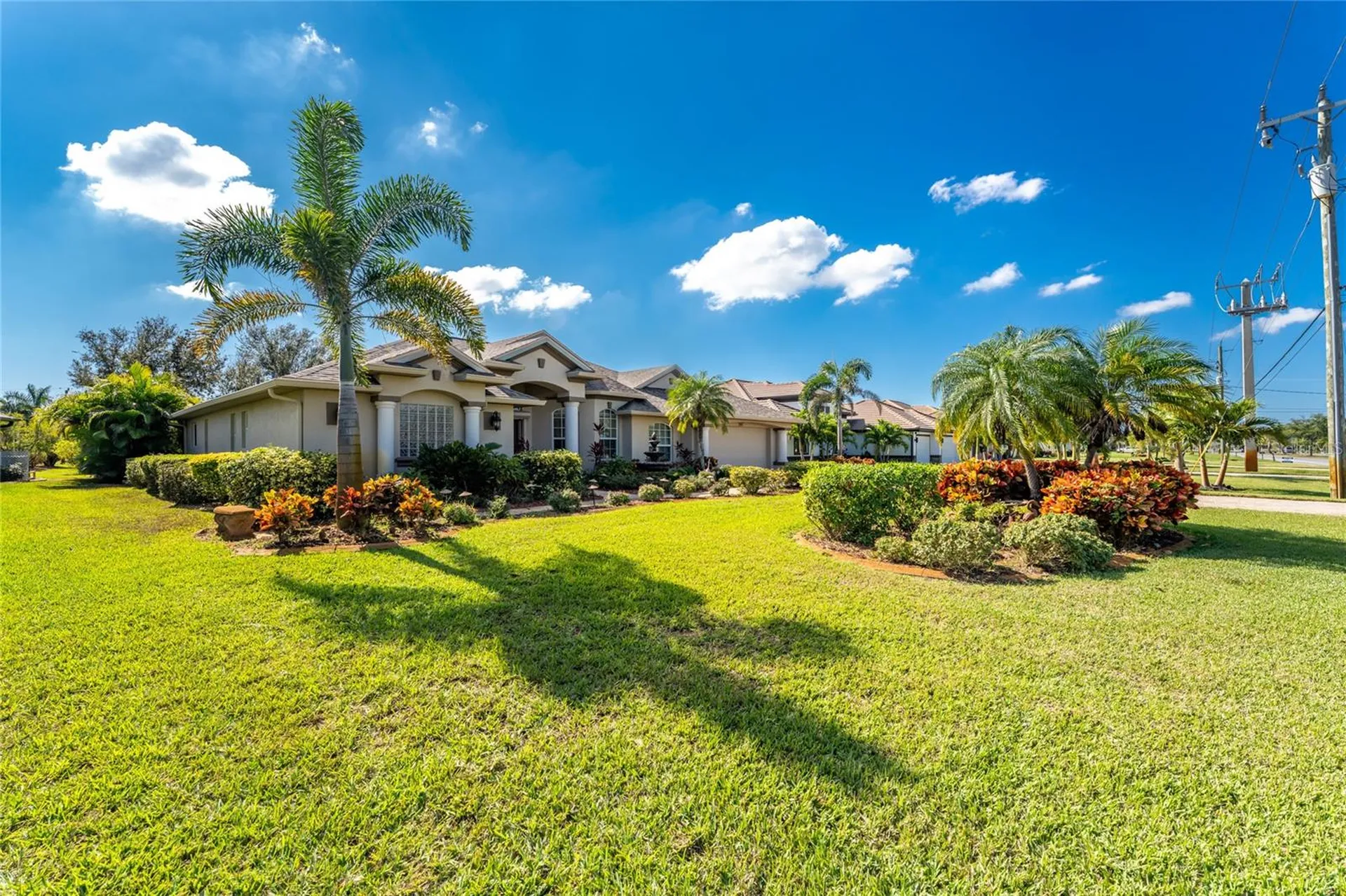 290 Rotonda Boulevard E Rotonda West FL 33947