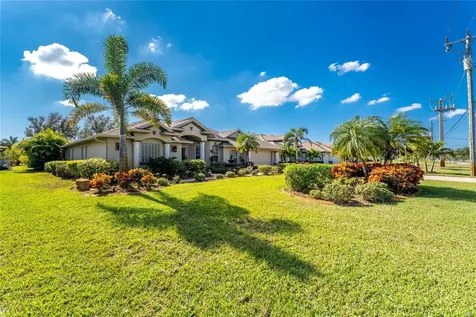 290 Rotonda Boulevard E Rotonda West FL 33947