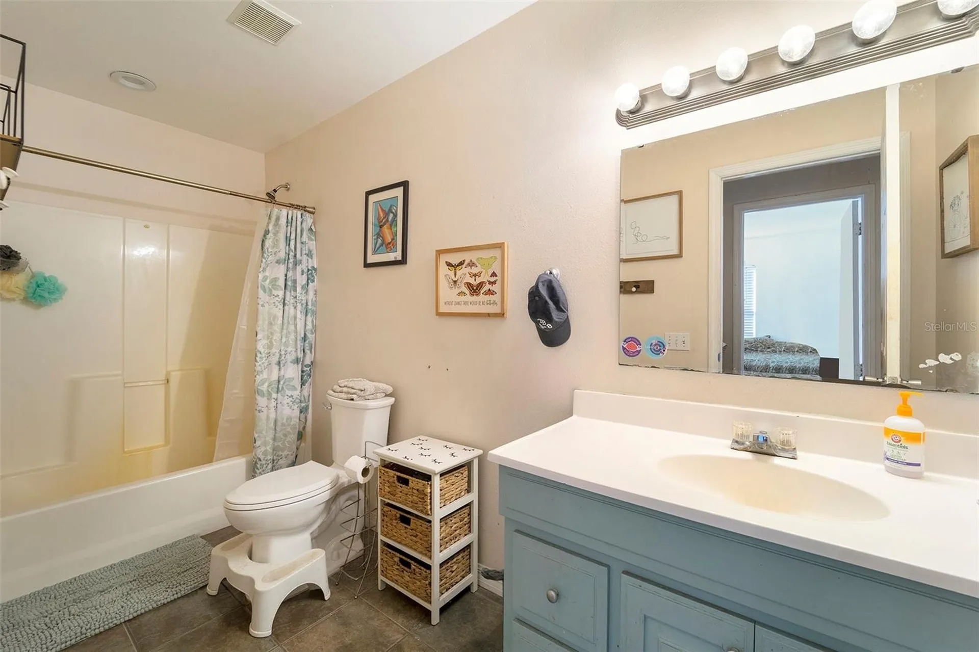 2215 Wallace Road Lutz FL 33549