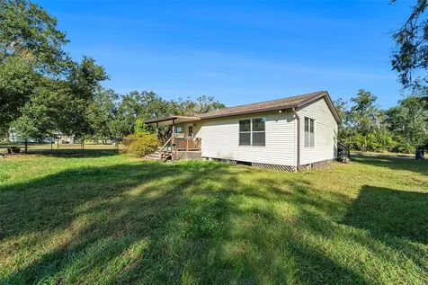 2215 Wallace Road Lutz FL 33549