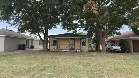 603 Drive J A Wiltshire Avenue W Lake Wales FL 33853