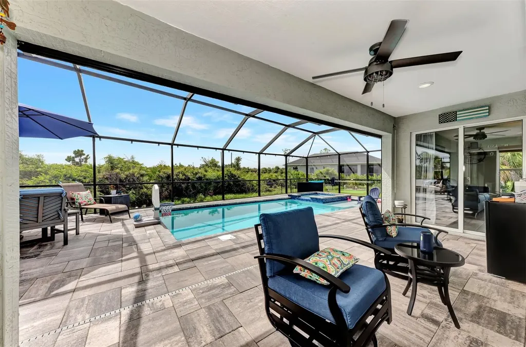 8 Amidship Road Placida FL 33946