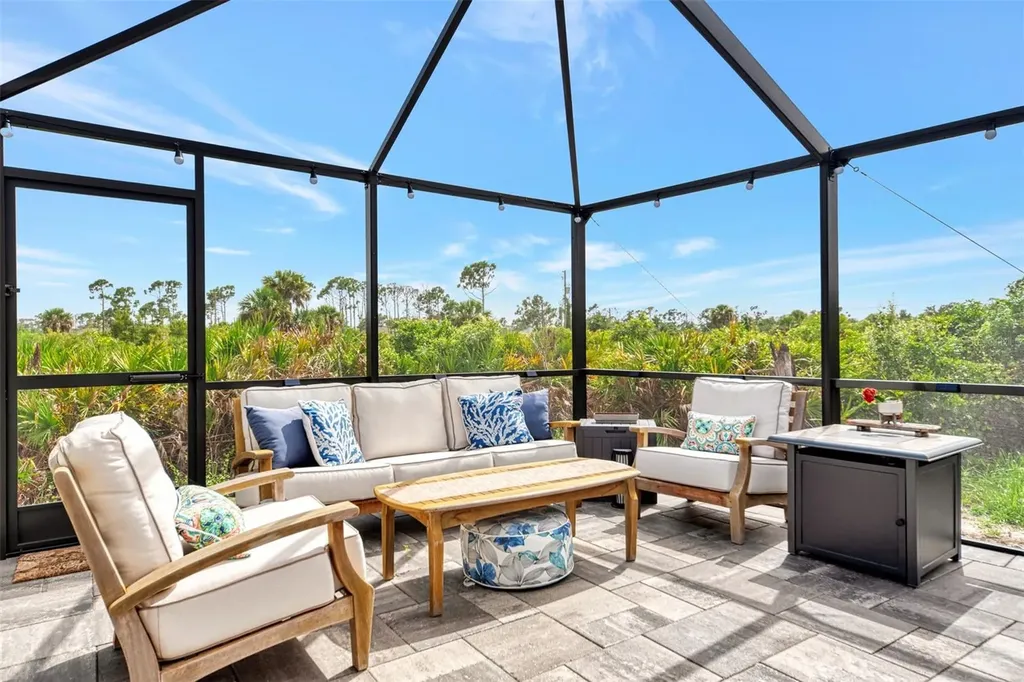 8 Amidship Road Placida FL 33946