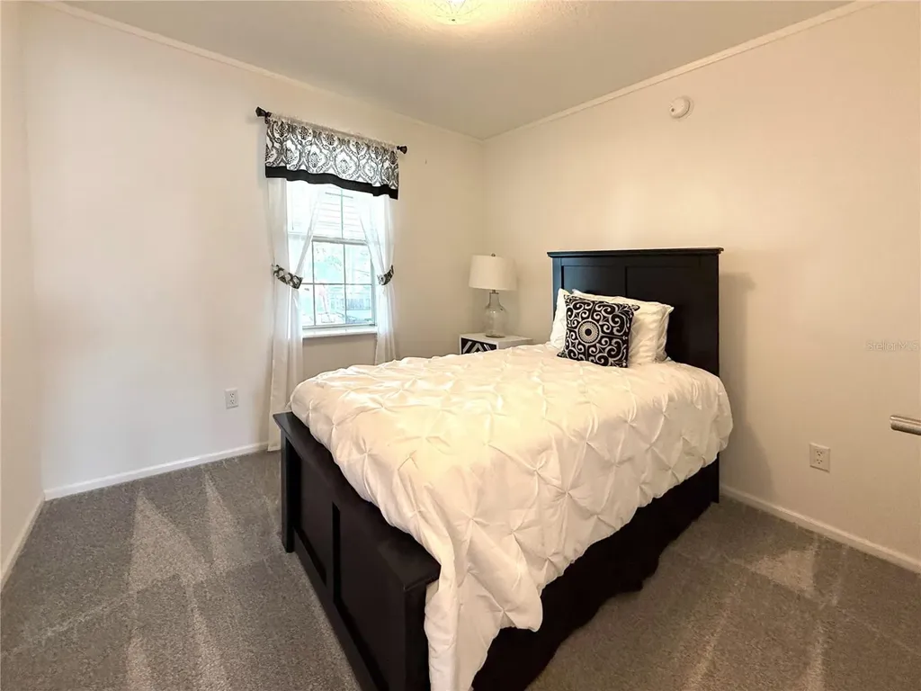 101 W Saint Johns Way Apollo Beach FL 33572