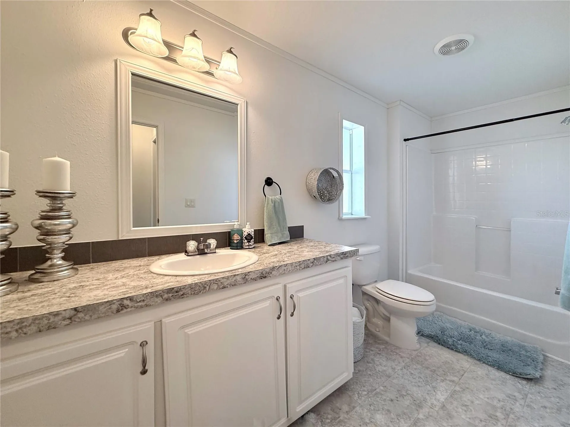 101 W Saint Johns Way Apollo Beach FL 33572