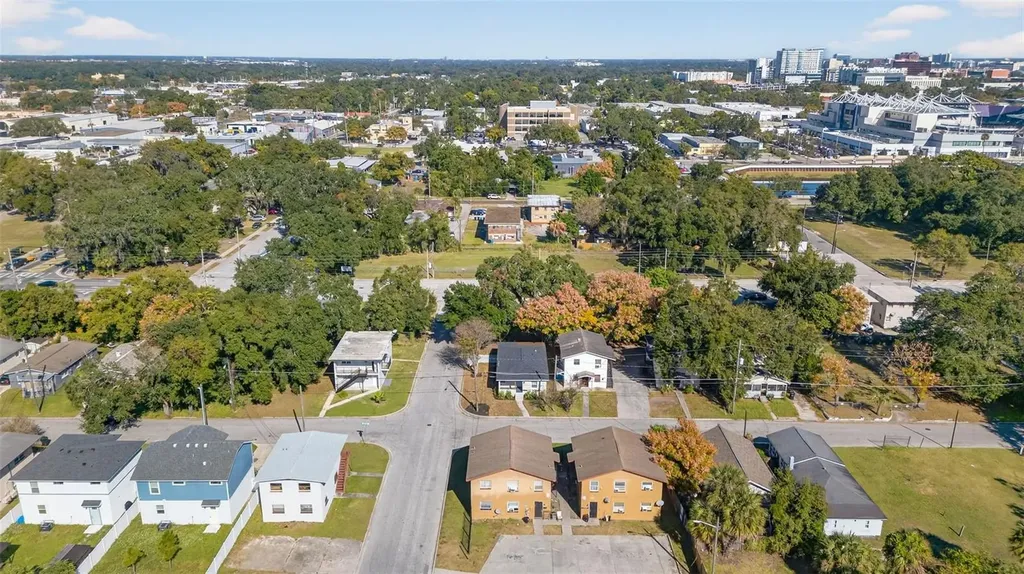 821 Colyer Street Orlando FL 32805