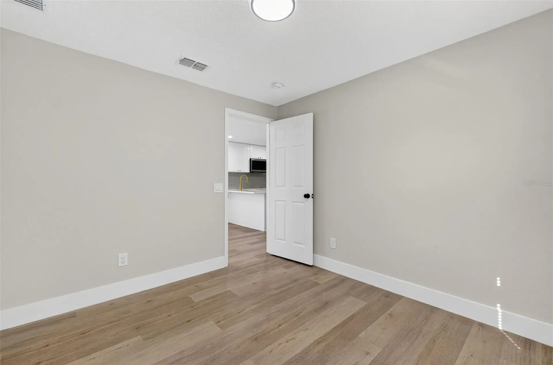 821 Colyer Street Orlando FL 32805