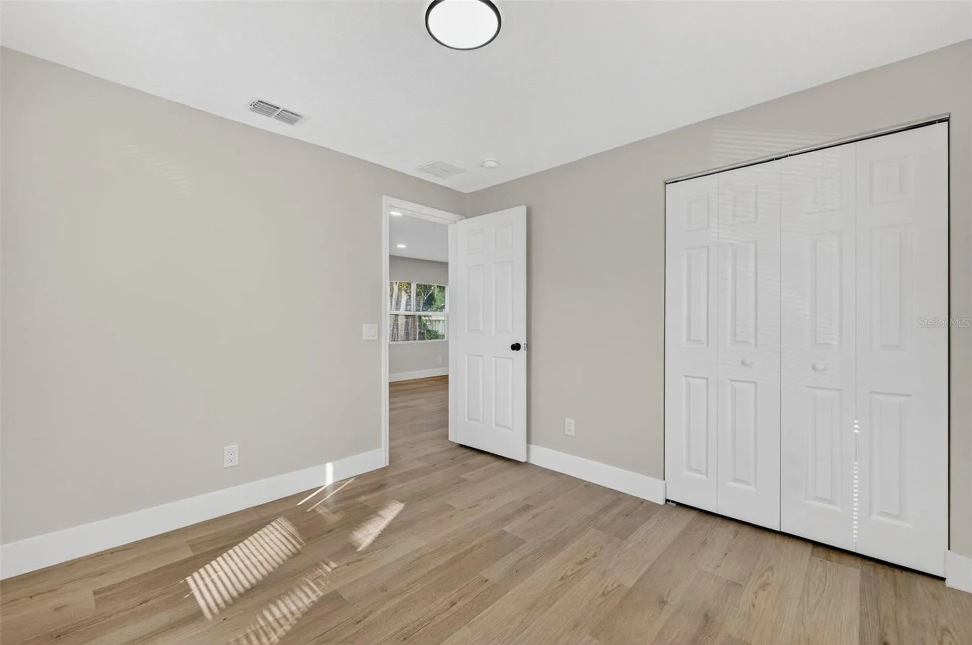 821 Colyer Street Orlando FL 32805
