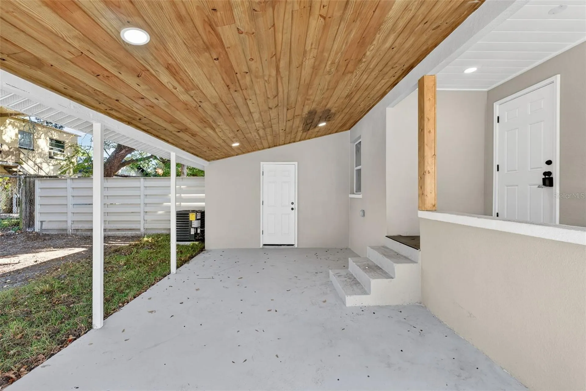821 Colyer Street Orlando FL 32805