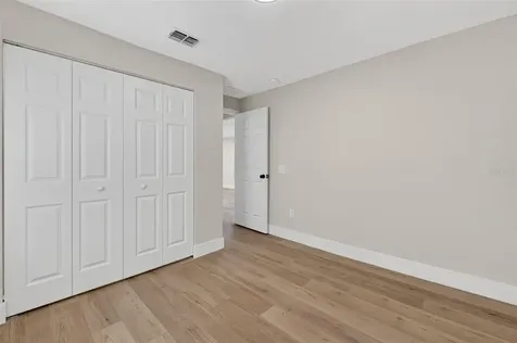 821 Colyer Street Orlando FL 32805