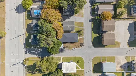 821 Colyer Street Orlando FL 32805