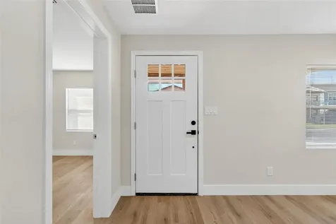 821 Colyer Street Orlando FL 32805