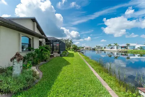 15658 Stuart Circle Port Charlotte FL 33981