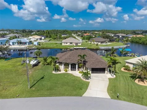 15658 Stuart Circle Port Charlotte FL 33981