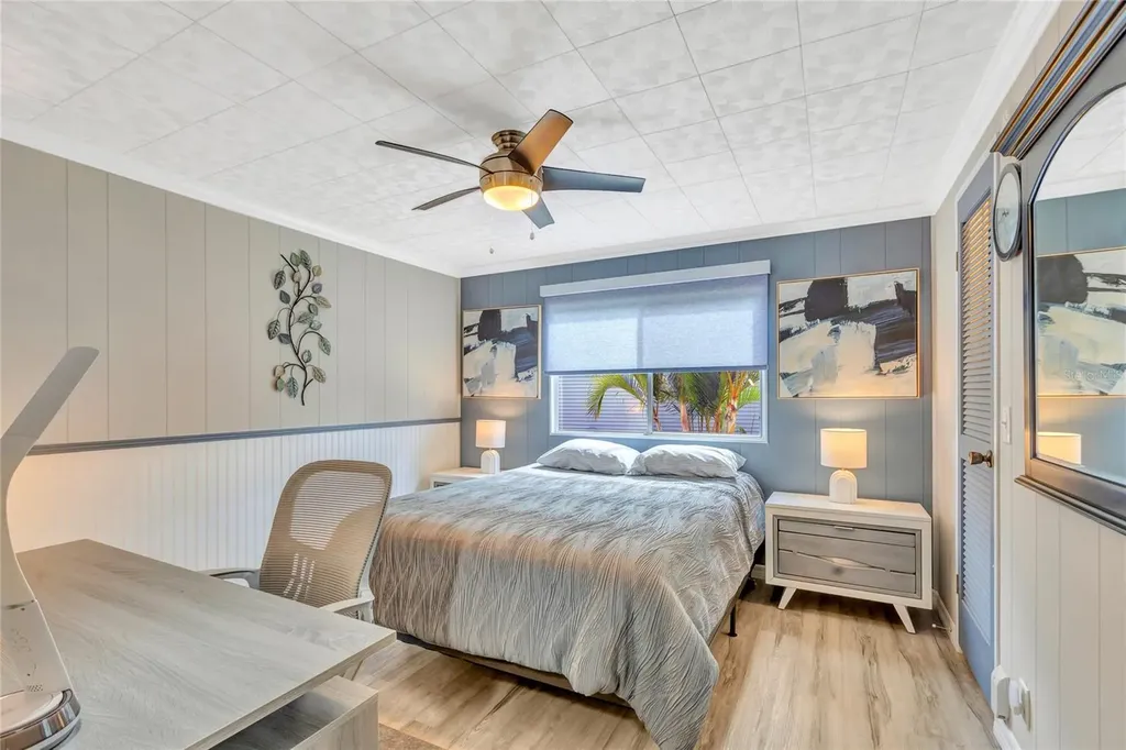 2100 Kings Highway Port Charlotte FL 33980