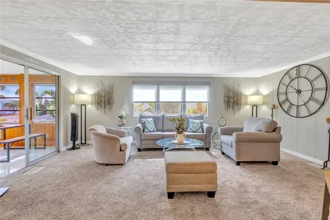 2100 Kings Highway Port Charlotte FL 33980