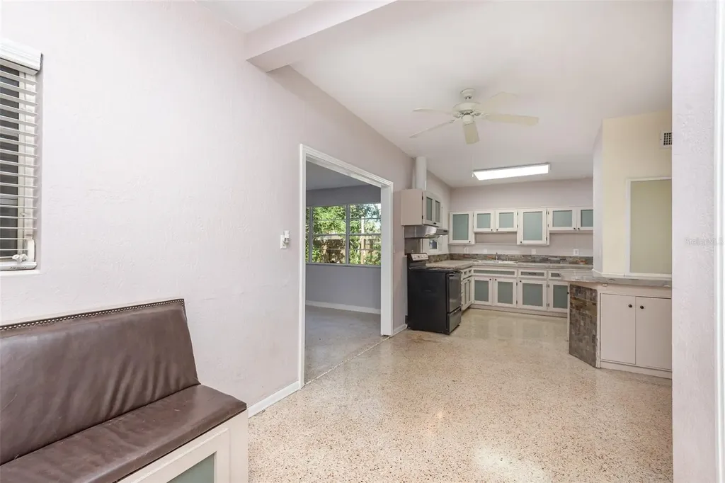 664 8th Street Daytona Beach FL 32117