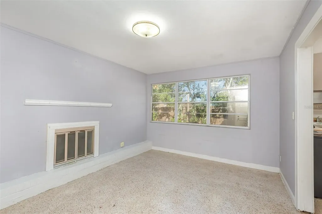 664 8th Street Daytona Beach FL 32117