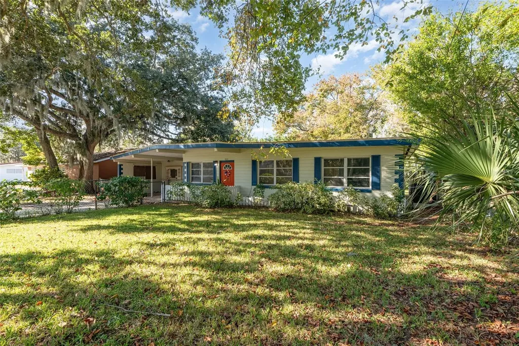 664 8th Street Daytona Beach FL 32117