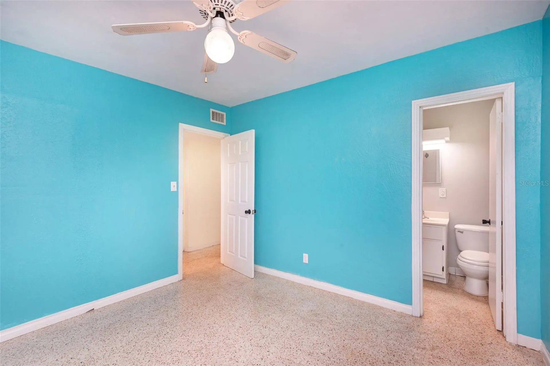 664 8th Street Daytona Beach FL 32117