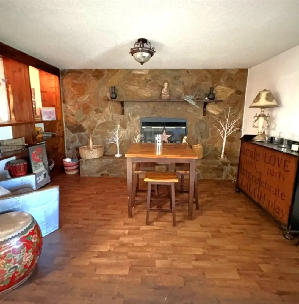 6164 97th Terrace N Pinellas Park FL 33782