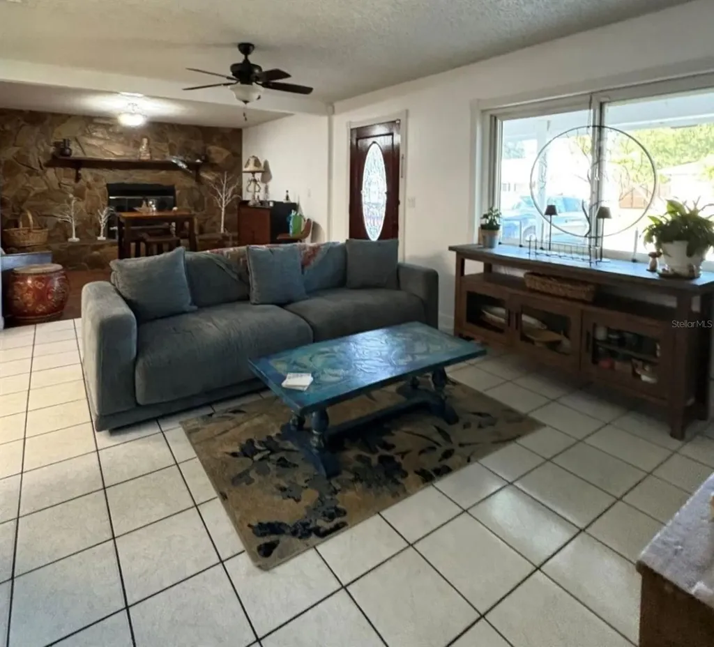 6164 97th Terrace N Pinellas Park FL 33782