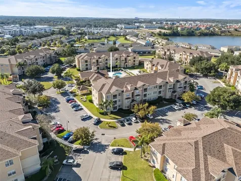 301 Terrace Ridge Circle Davenport FL 33896