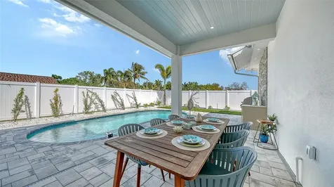7809 20th Place W Bradenton FL 34209