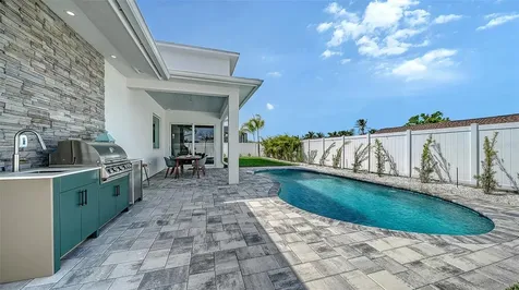 7809 20th Place W Bradenton FL 34209