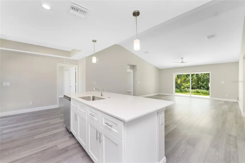 6397 Filbert Street North Port FL 34288