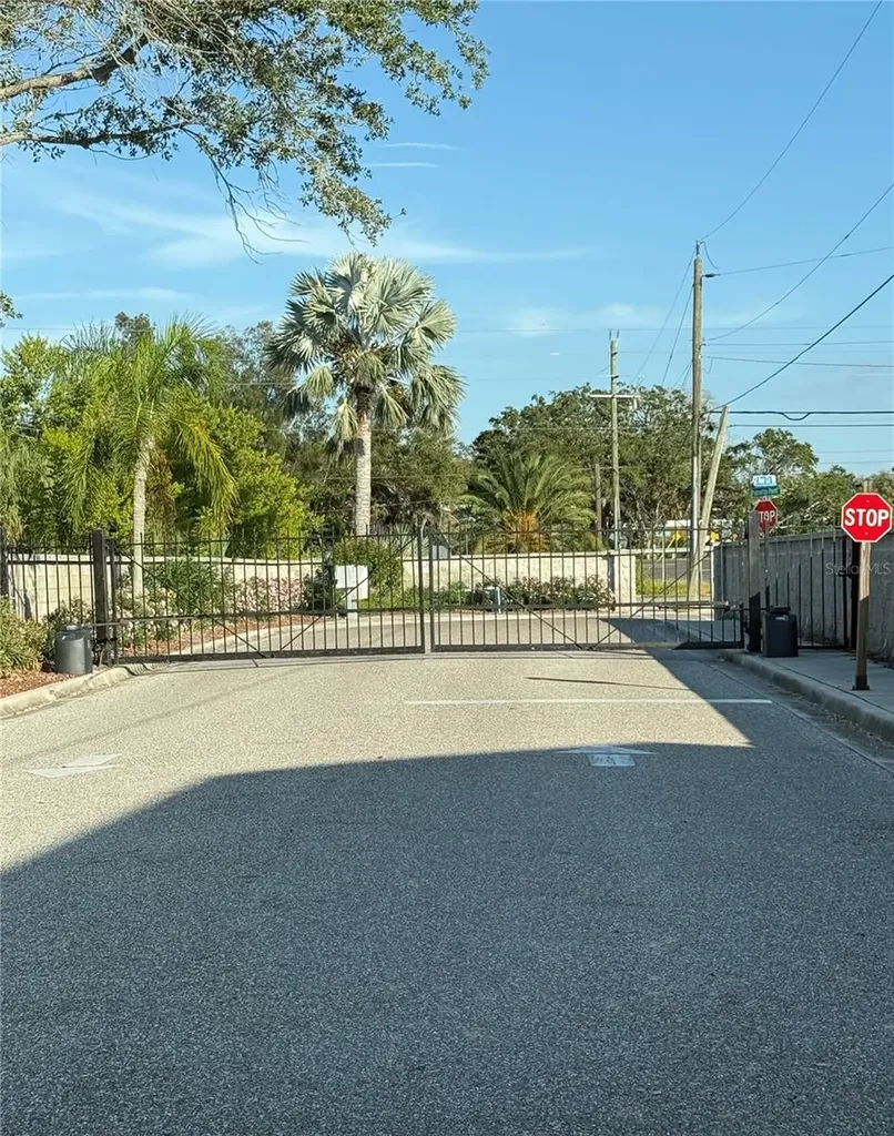 5523 2nd Avenue Circle W Palmetto FL 34221