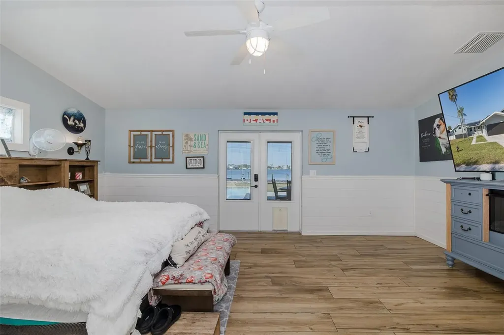 8211 Hayward Lane Port Richey FL 34668