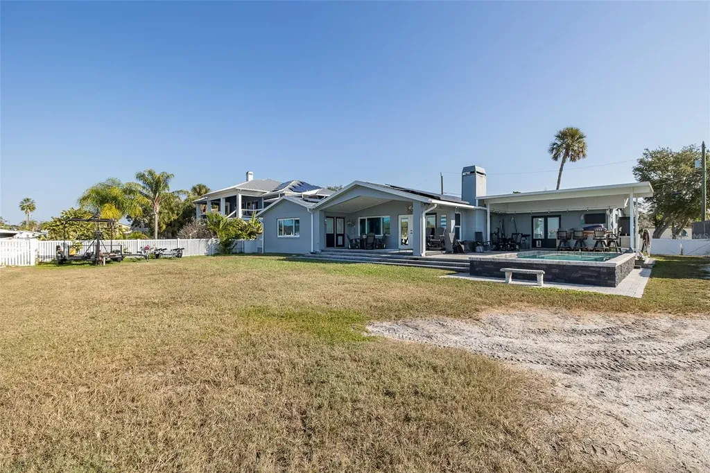 8211 Hayward Lane Port Richey FL 34668