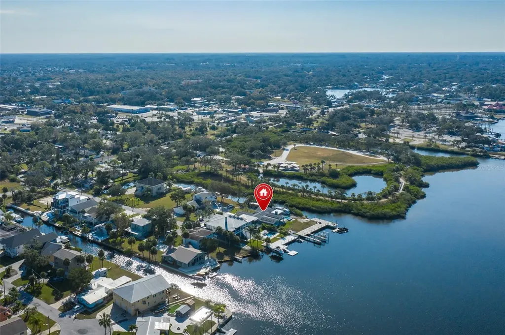 8211 Hayward Lane Port Richey FL 34668