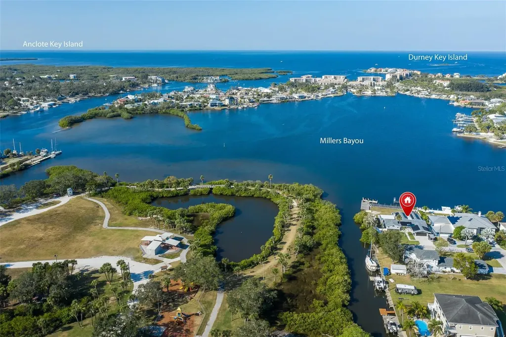 8211 Hayward Lane Port Richey FL 34668