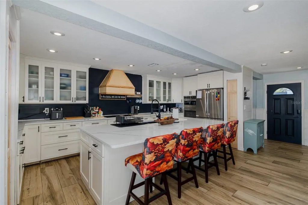 8211 Hayward Lane Port Richey FL 34668