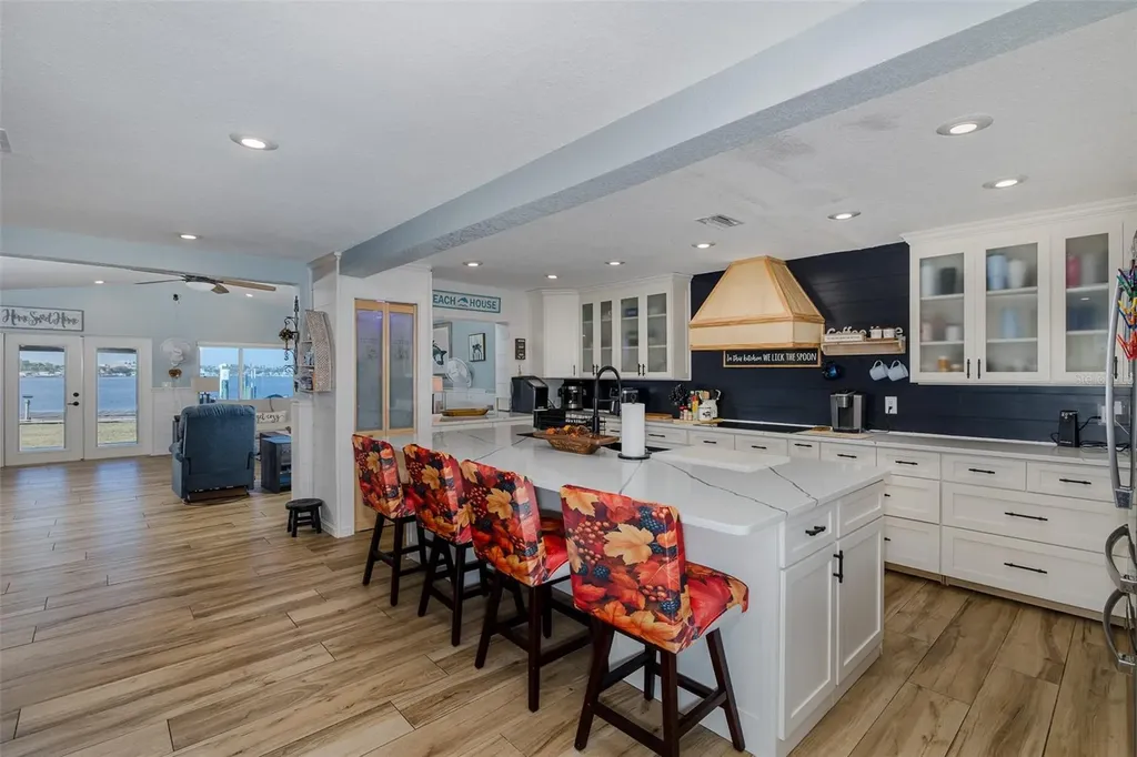 8211 Hayward Lane Port Richey FL 34668