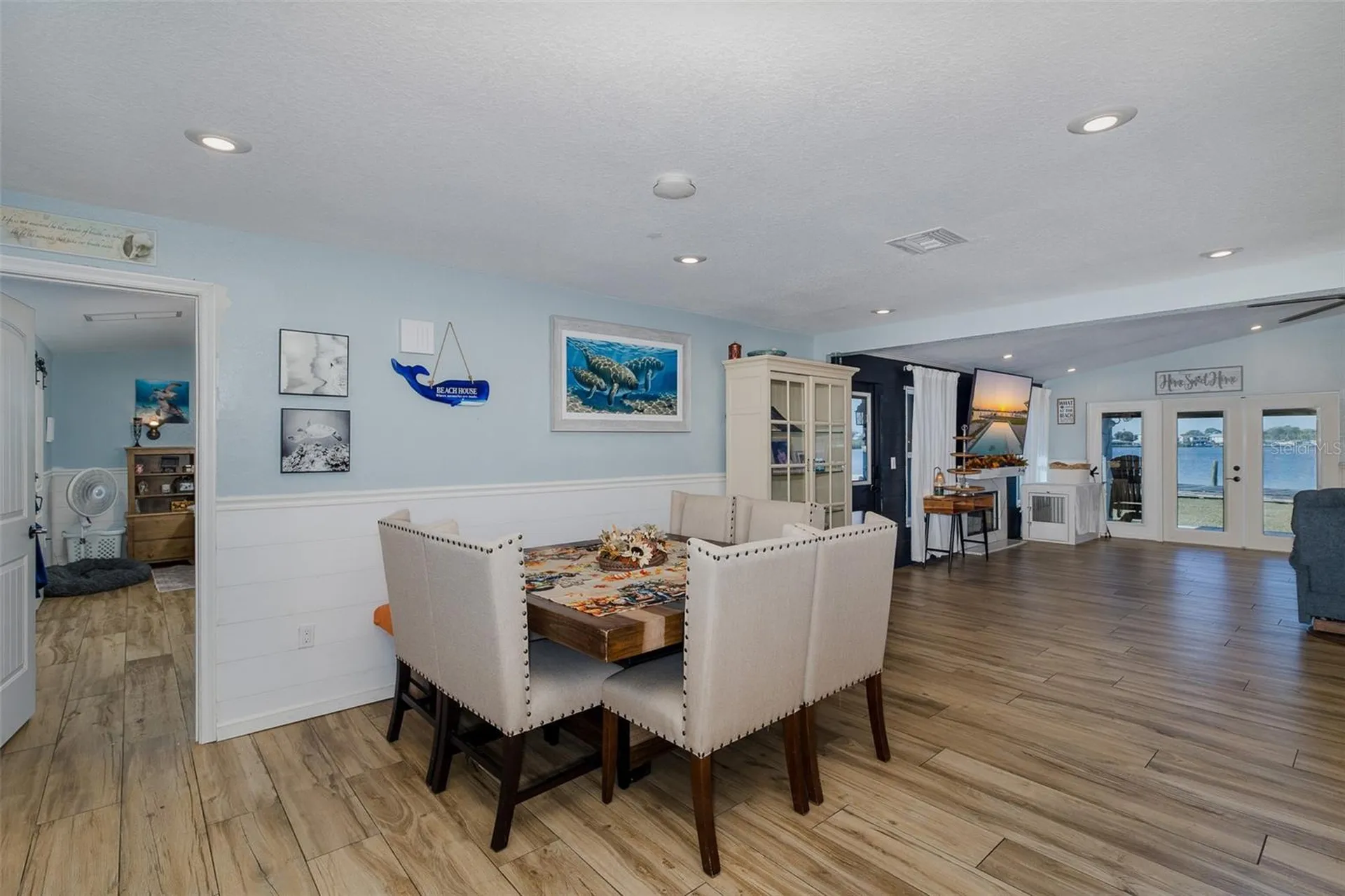 8211 Hayward Lane Port Richey FL 34668